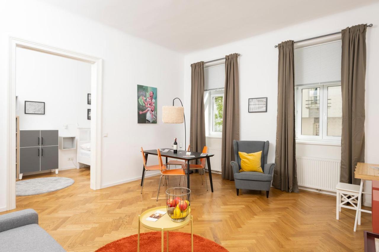 Luxury Suites Liechtenstein Viena Exterior foto