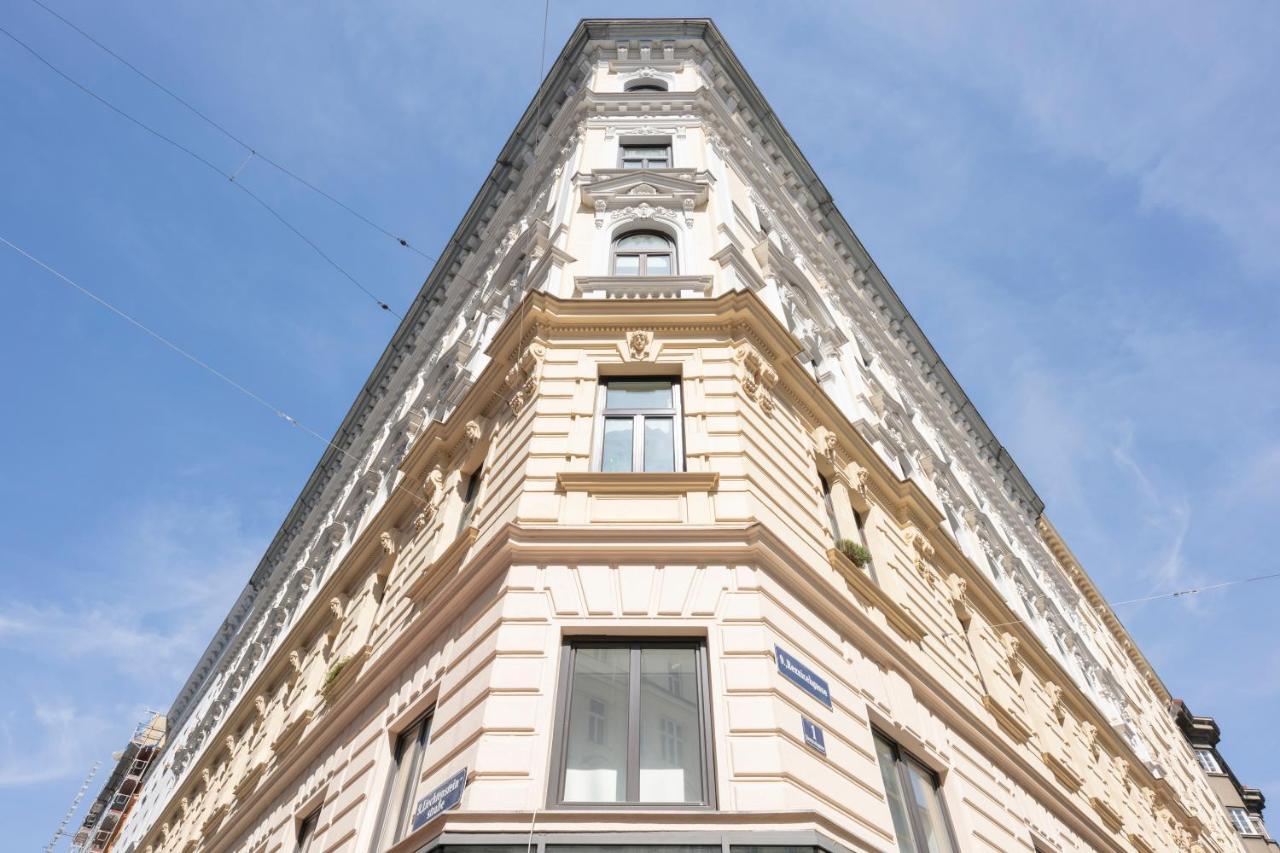 Luxury Suites Liechtenstein Viena Exterior foto